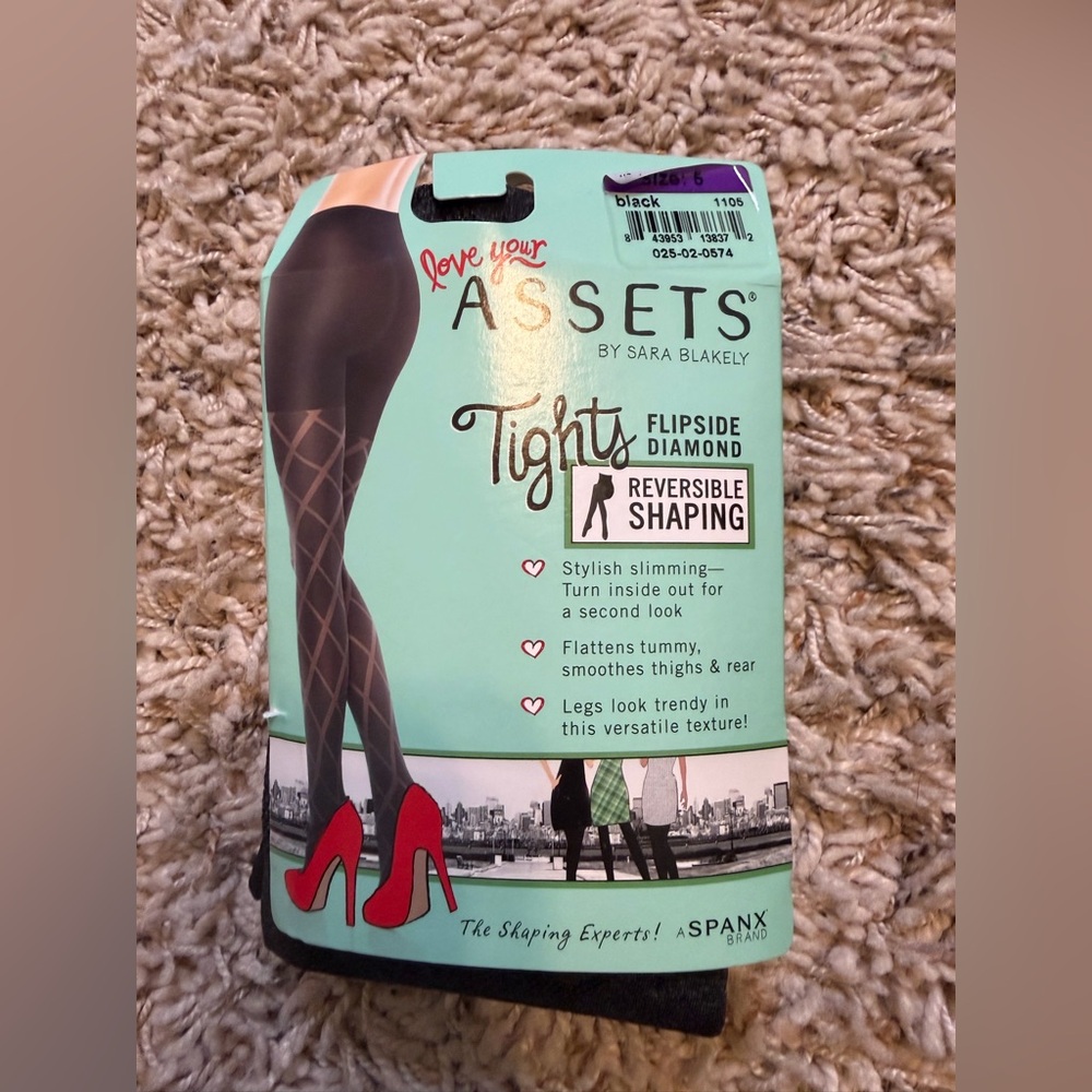 Assets by spandex’s size e black diamond shaping tights